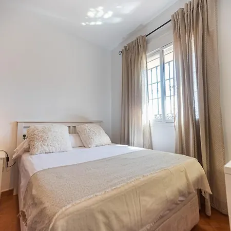 Alhaurin Piscina Privada Andra בית נופש *